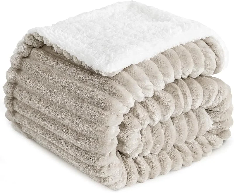 RUIKASI Plaid Coperta Pile Matrimoniale - 150x200 cm Coperta Termica Invernale Sherpa Morbida per Divano e Letto Matrimoniale, Beige — Riscaldamento
