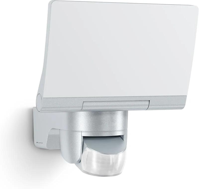 Steinel Faretto a LED XLED Home 2 S, Pannello Orientabile, 13, 7 W per 1550 lm, Sensore di Movimento a Infrarossi 140°, Raggio d'Azione 10 m, Argento — Riscaldamento