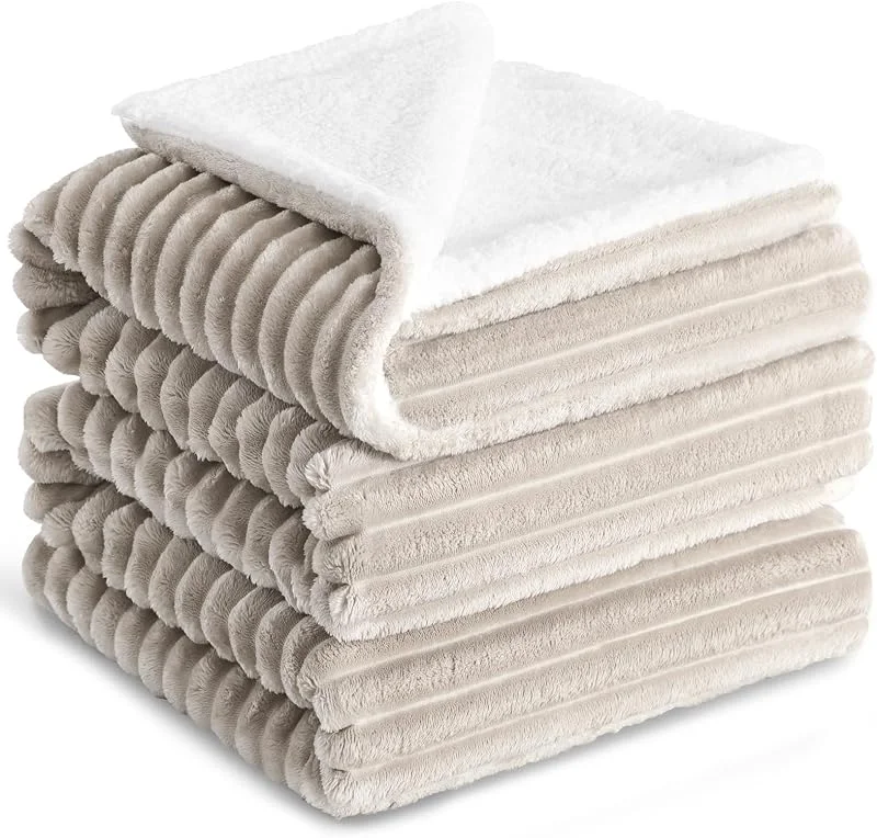 RUIKASI Plaid Coperta Pile Matrimoniale - 230x270 cm Coperta Termica Invernale Sherpa Morbida per Grande Letto Matrimoniale, Beige — Riscaldamento