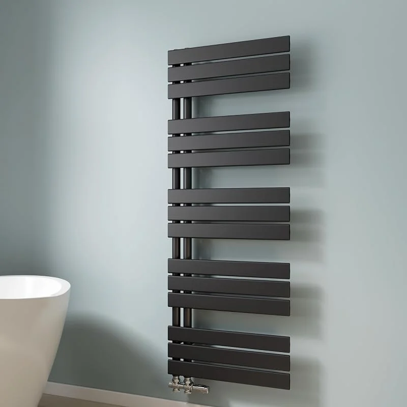 EMKE Scaldasalviette termoarredo piatto, Termoarredo da Bagno, 1320 x 500 mm, Nero colore, collegamento laterale, 661W, radiatore scaldasalviette ad acqua calda — Riscaldamento